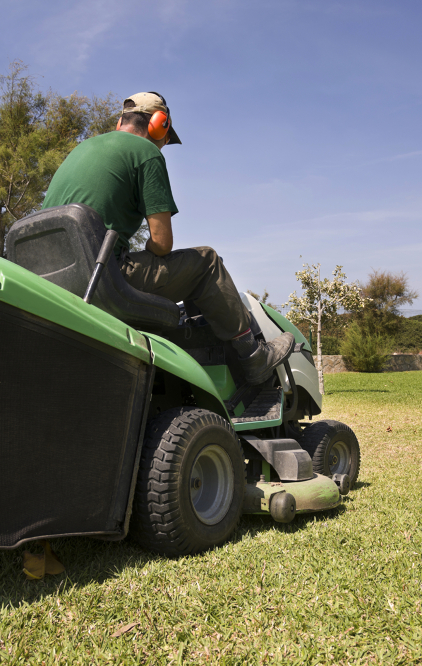 Landscaping and Groundskeeping Workersat work