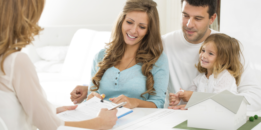 Real Estate Brokersat work