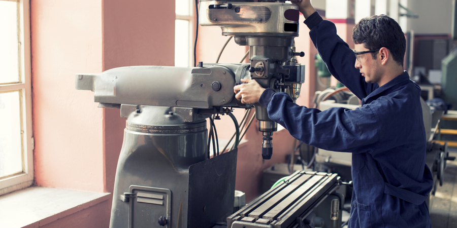 Lathe and Turning Machine Operatorsat work